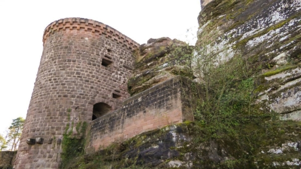 "Kleiner Zwinger" auf der Südseite des Nordturms