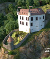 Rekonstruktion Burg Falkenstein (Pfalz) um 1590 Ritterhaus von Burg Falkenstein um 1590